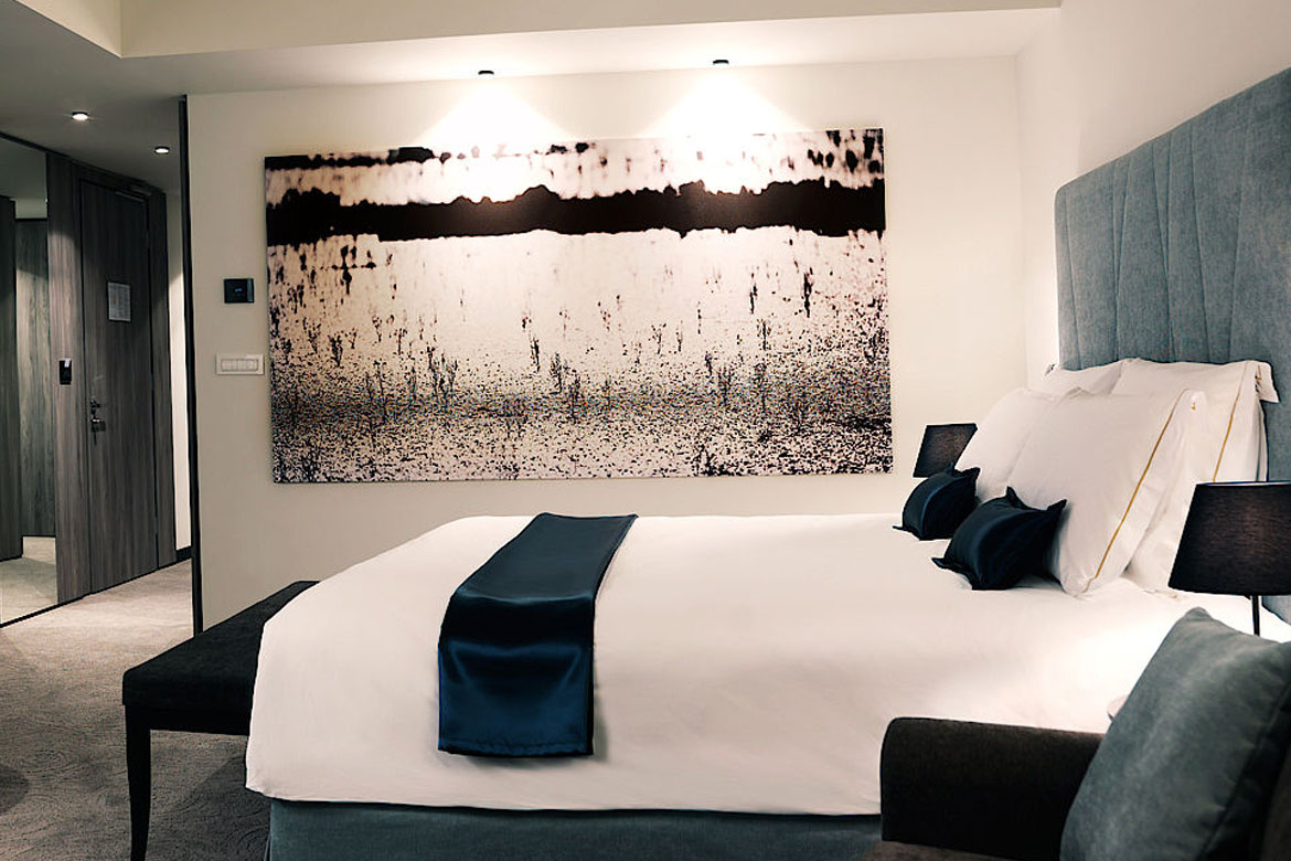 luxury italian bedroom contract furniture pianca