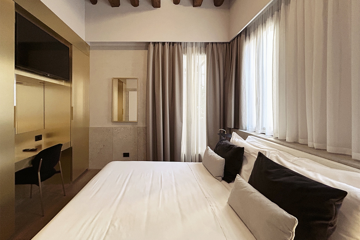 pianca_hospitality_ca_minotto_(6) modern hotel in venice